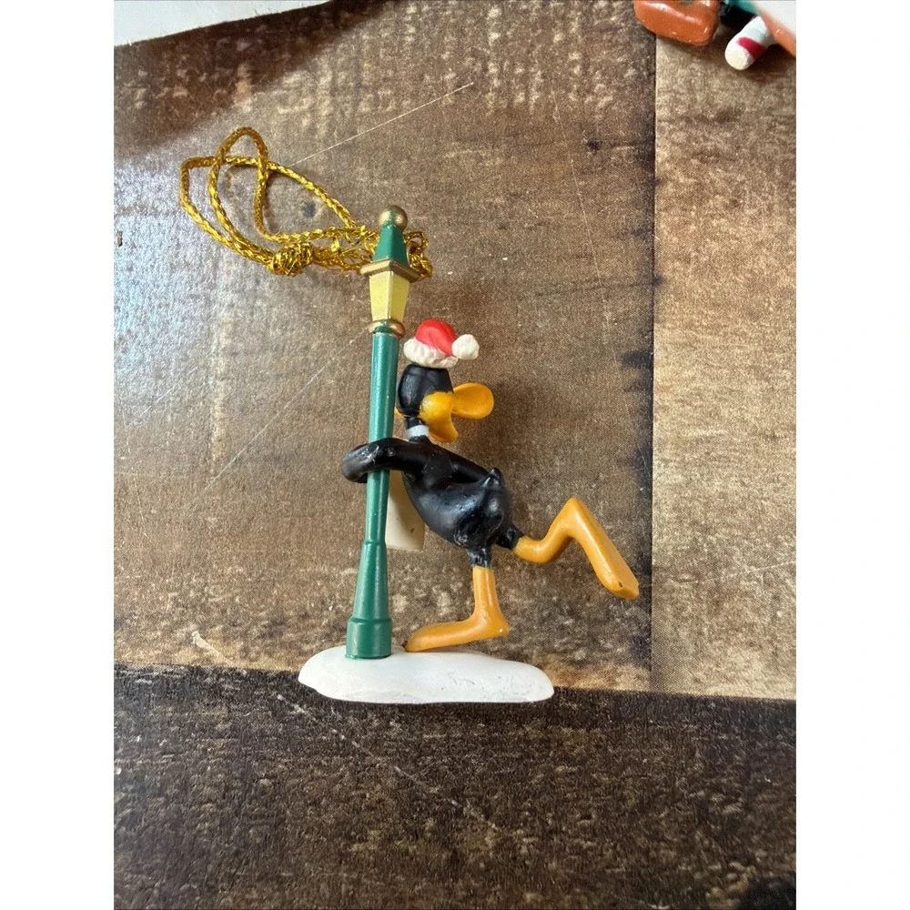 Vtg Looney Tunes Miniature Christmas Ornaments Lot 4 Wile E Coyote Daffy Sam 90s
